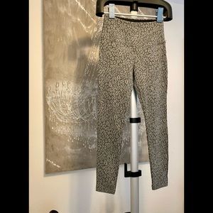 JUST IN! Stylish Leggings